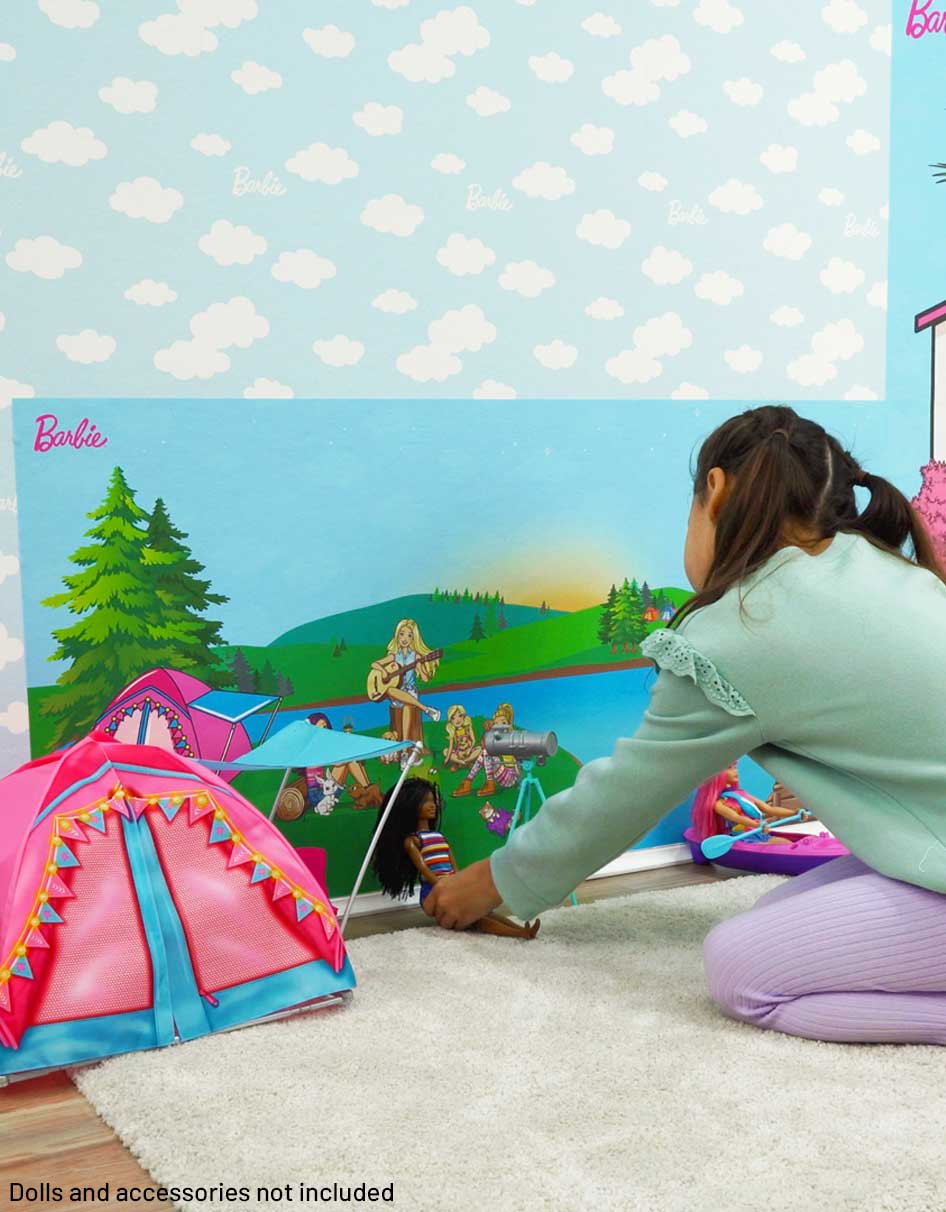 Barbie Let's Go Camping Interactive Wallpaper