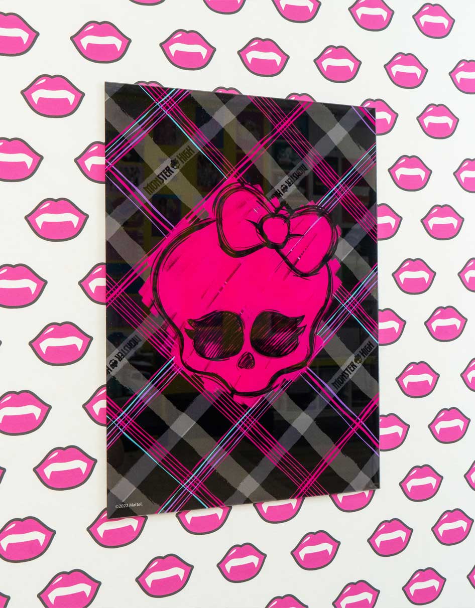 Monster High Pink Plaid Skulette A3 Wall Art